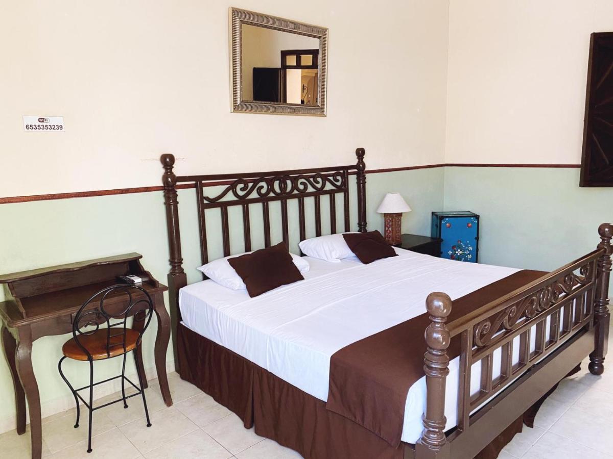 Luna Nueva Hotel-Boutique Мерида Экстерьер фото